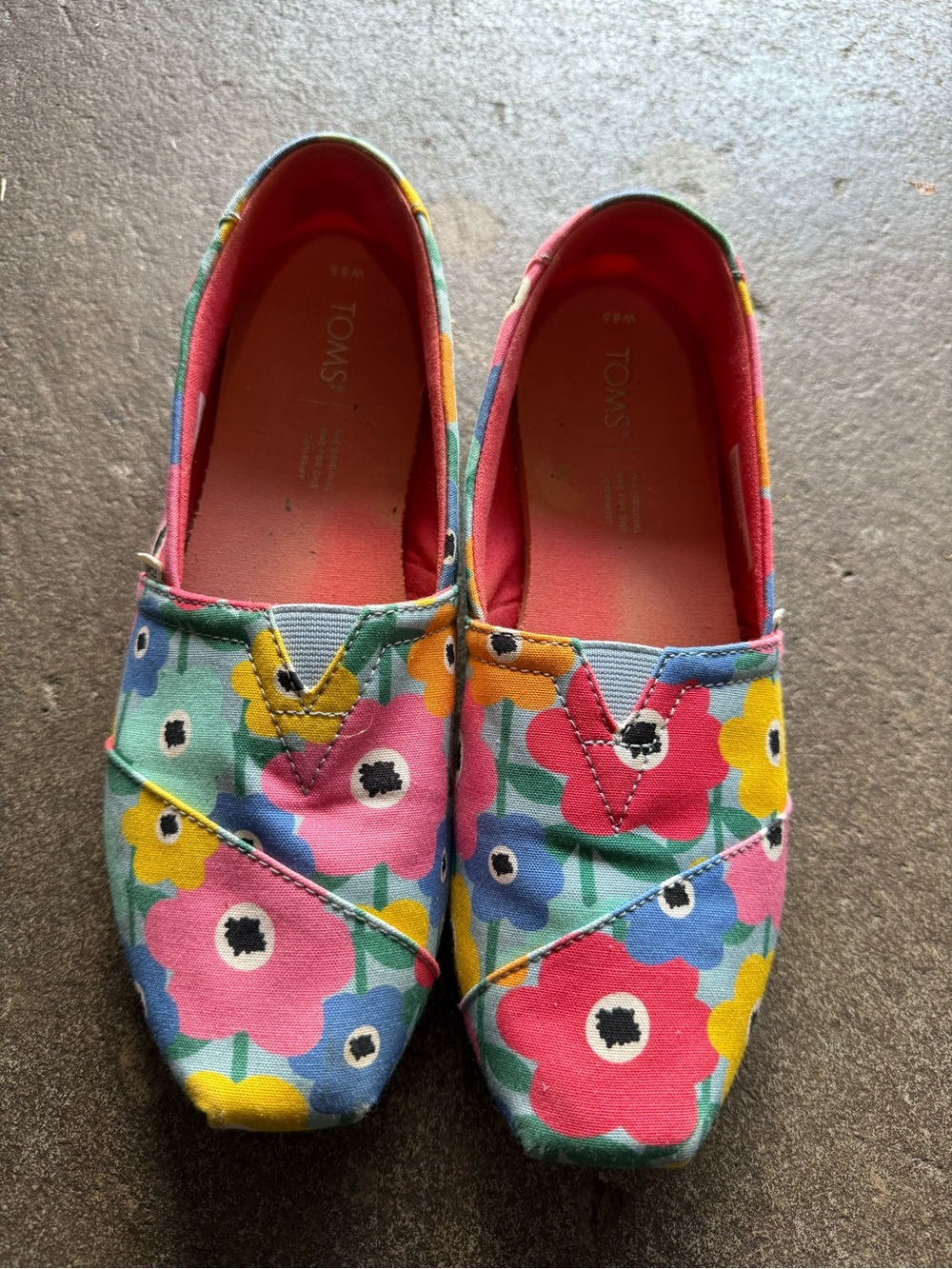 Floral Toms! - Picture 2 of 3